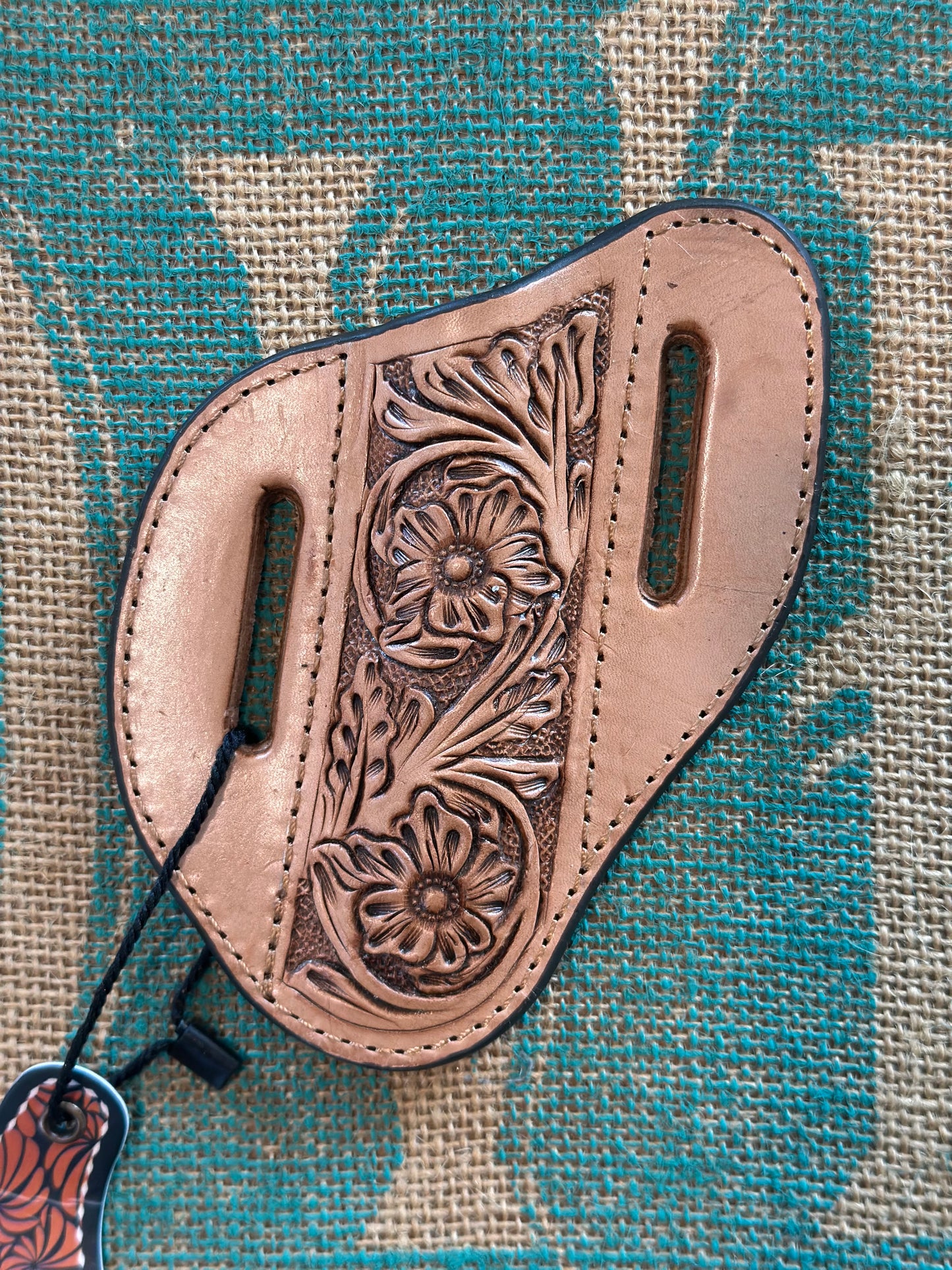Leather Knife Cover/Scabbard(1)