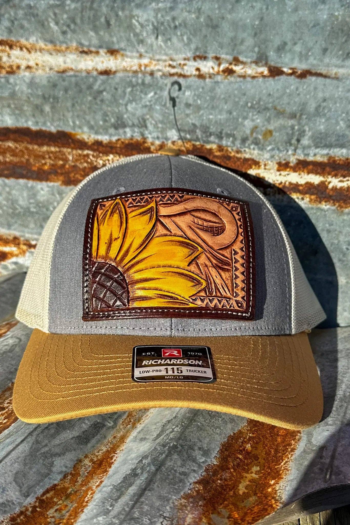 Tooled Leather Patch Cap Sunflower Southwest Western Cowgirl: Light Grey/Black