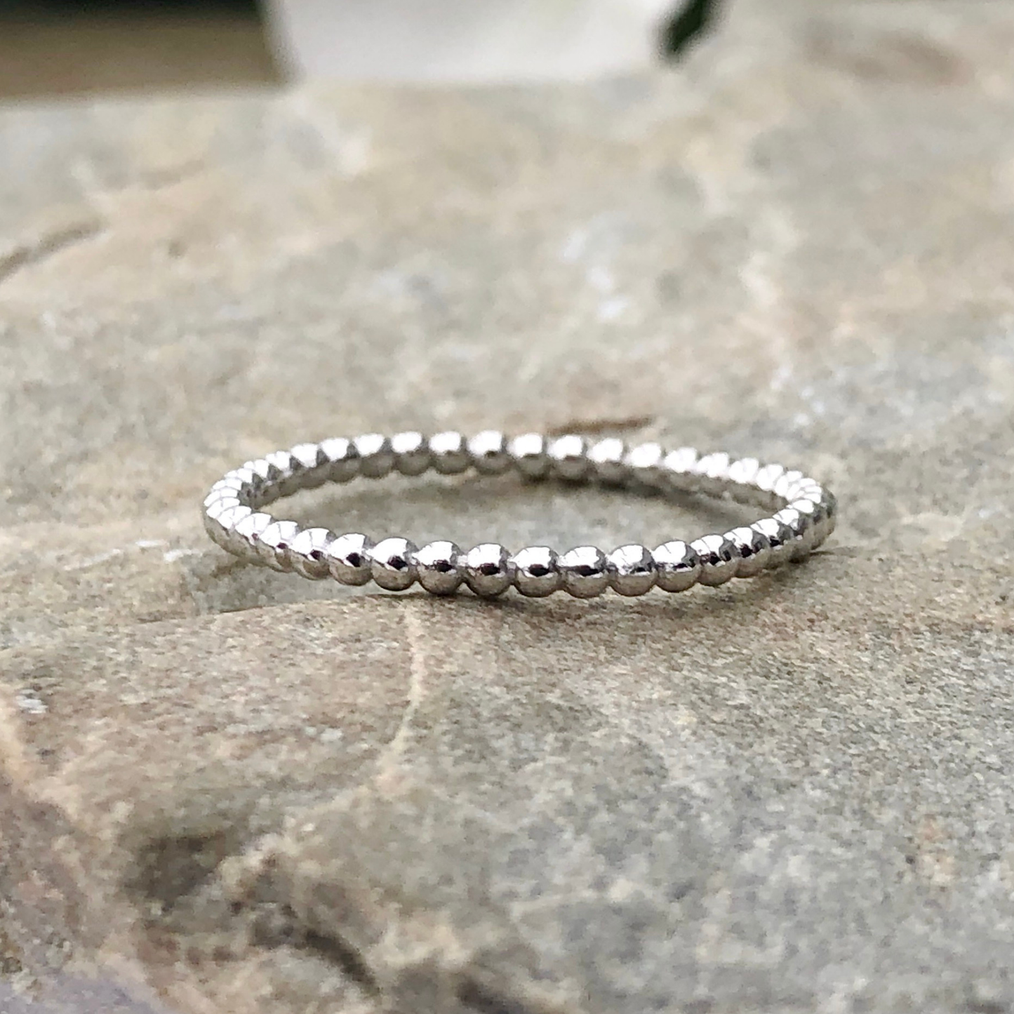 Tiny Dots High Polished Sterling Silver Band Ring: 7