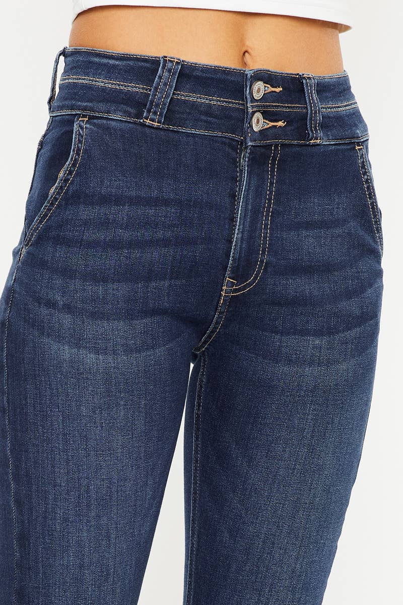 KC8600D: Bootcut kancan Jeans