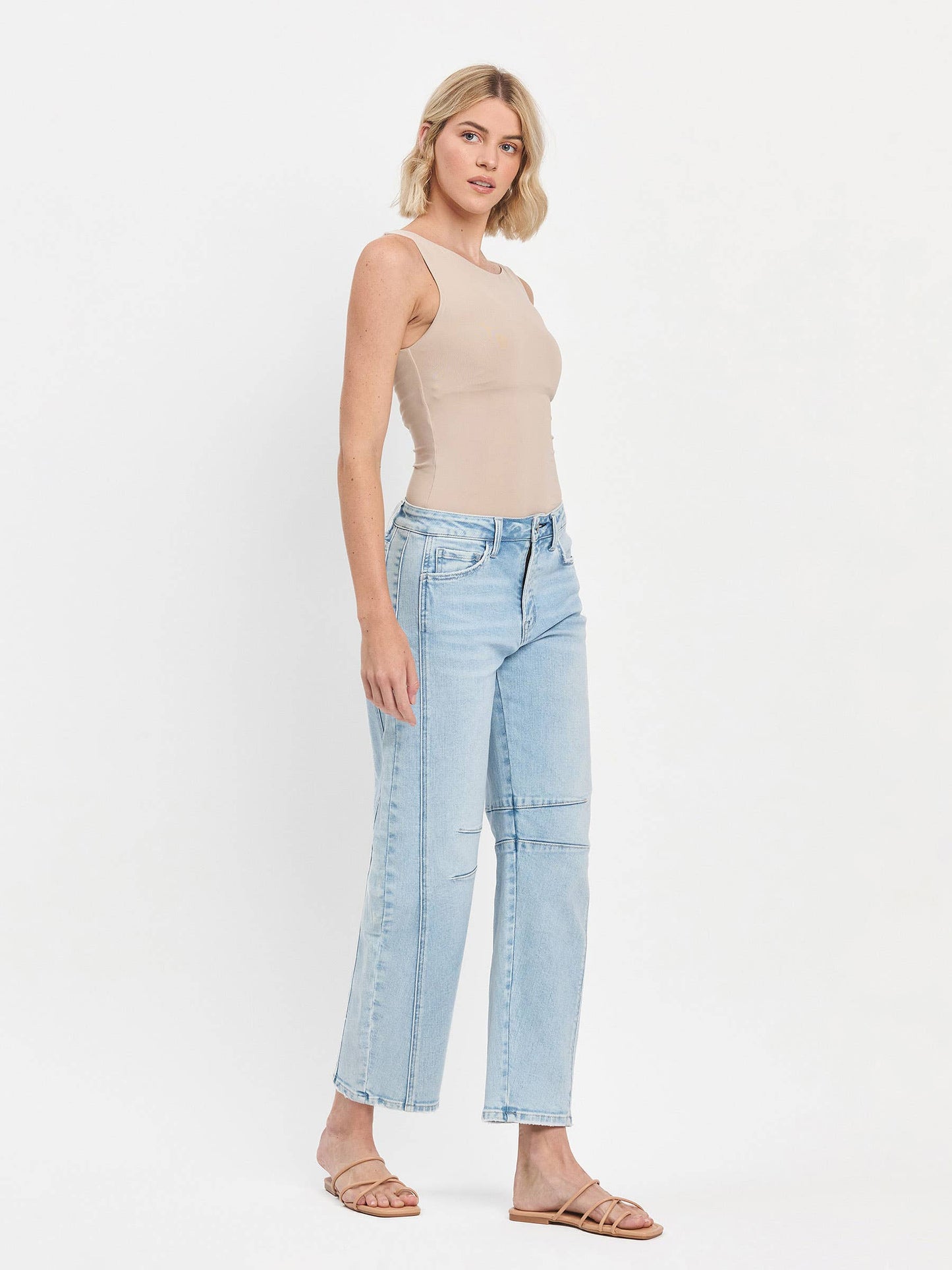 HIGH RISE LIGHT WASH BARREL LEG JEANS F5768LT: NORTHERN LIGHTS / 28