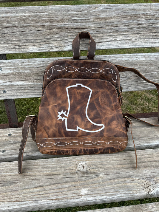 Small leather backpack (boot)