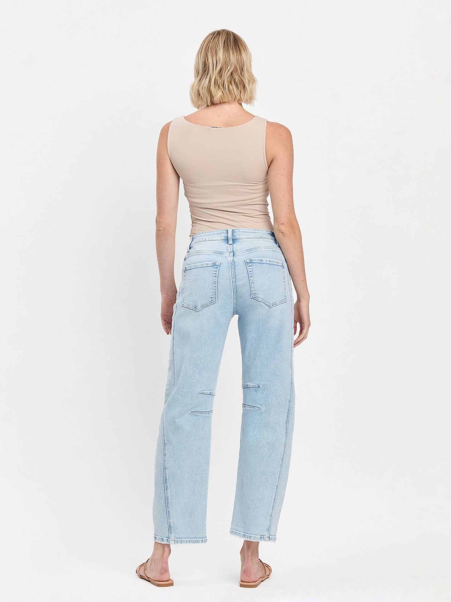 HIGH RISE LIGHT WASH BARREL LEG JEANS F5768LT: NORTHERN LIGHTS / 26