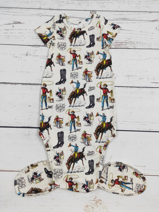 Rodeo Giddy Up Printed Infant Babygown: Newborn