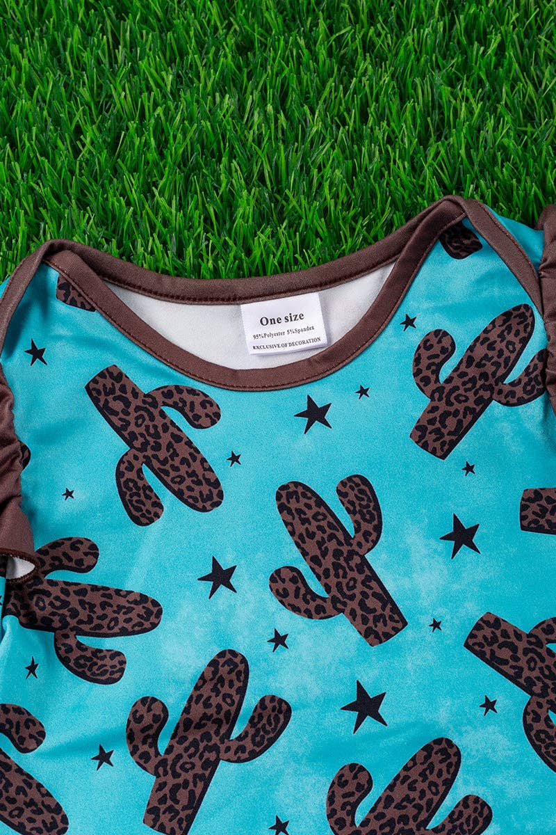 Brown cactus printed baby gown with brown angel sleeves. PJG25153023 M: Multi-color
